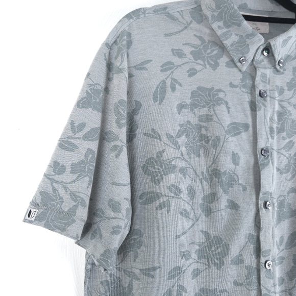 Linksoul Mens Golf short sleeve Floral one pocket button down size XL - Picture 2 of 9